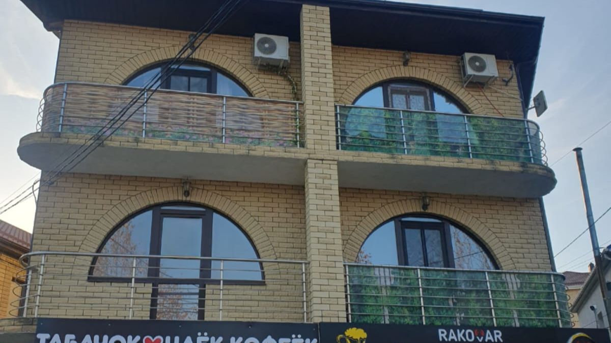 Студия у Моря смотреть онлайн