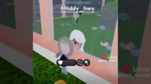 К сожалению роблокс временно запретили в России но можно играть с ВПН