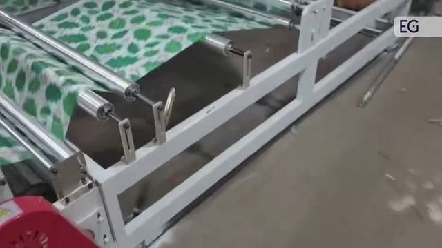 Станок для складывания и намотки плёнки СН-1600 смотреть онлайн