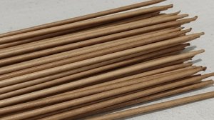 Обработка бумажной лозы лаком