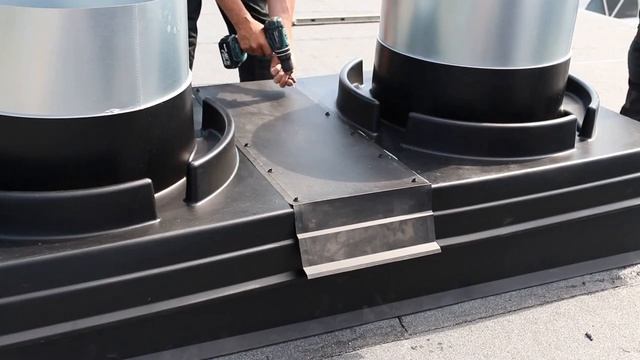 Установка вентиляционного выхода VILPE FLOW 3XL смотреть онлайн