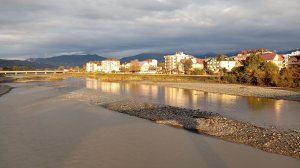 Адлер, набережная реки Мзымта