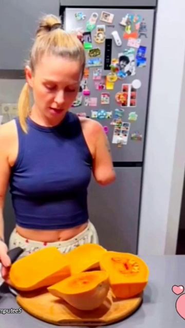 Amputee Lar смотреть онлайн