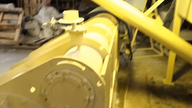 Вибромельница с пневмовыгрузкой