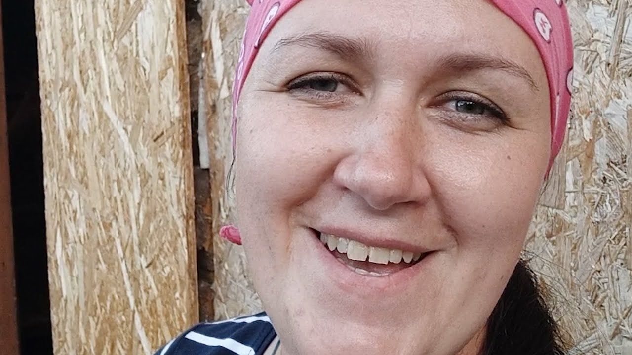 Врет на каждом шагу смотреть онлайн