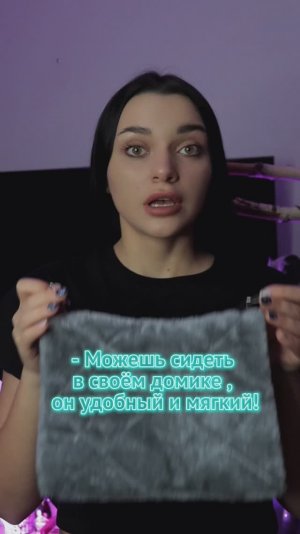 Кстати мой попугай обожает этот сериал: