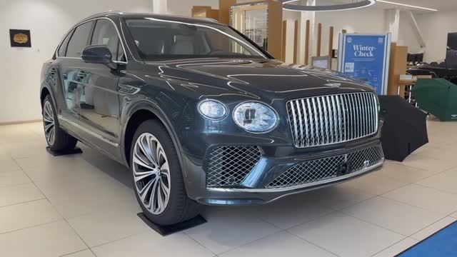 Bentley Bentayga 2026 - Интерьер и Экстерьер смотреть онлайн