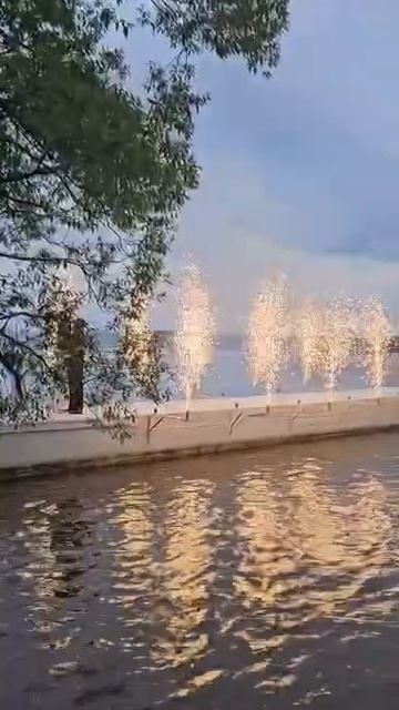 Фонтаны, запуск с пирса