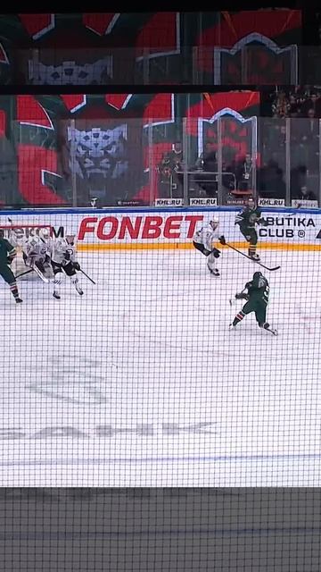 37’ ГООООООООООЛ! 2:1! Миллер забил! смотреть онлайн