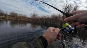 СПИННИНГ В НОЯБРЕ. ОТЛИЧНЫЙ ДЕНЬ НА РЫБАЛКЕ.