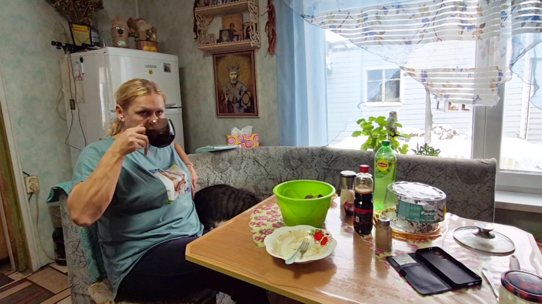 Простая жизнь,Домик в деревне,Замариновала яйца,посолилась рыбу,Кухонные хлопоты смотреть онлайн