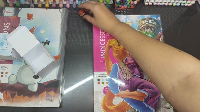 ХОББИ-ВЛОГ. Выбираем иллюстрации в hachetta " Принцессы-2", "Сезоны" . Игра " Чудесная коробочка ". смотреть онлайн