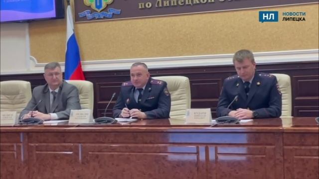 Липчан предупредили о всплеске мошенничества перед Новым годом смотреть онлайн