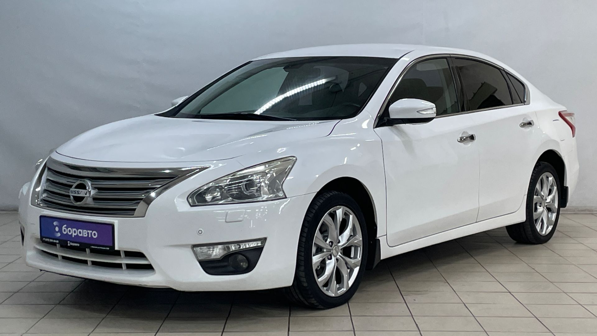NISSAN TEANA смотреть онлайн