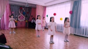 Танец «Чики брики» современный танец для детей 6-7 лет в детском саду на 8 марта