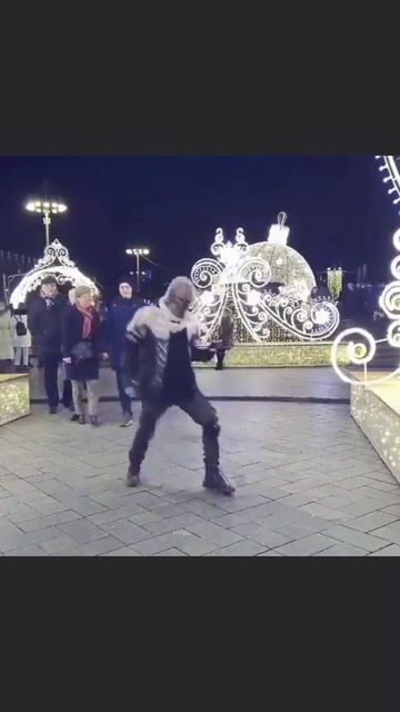 #танцы #танец #танцор #искусство #москва #музыкант #музыка #стиль #танцуйпокамолодой #dance #dancer смотреть онлайн