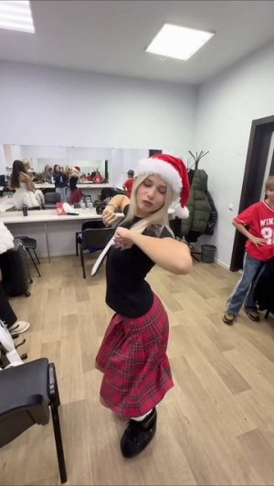 инет подбирает звук 😆