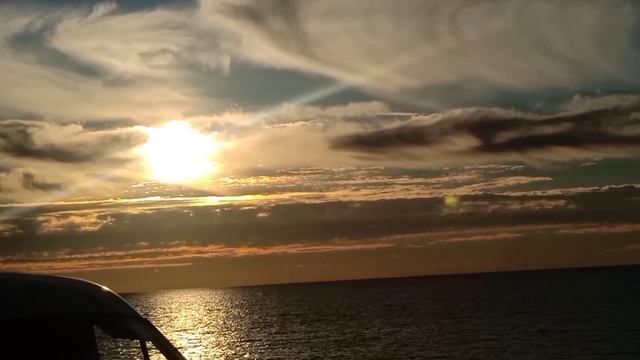 СТОЯЛА ОЧЕРЕДЬ ЗА РАДОСТЬЮ смотреть онлайн