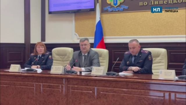 Попавшим под давление мошенников липчанам ограничат снятие наличных смотреть онлайн