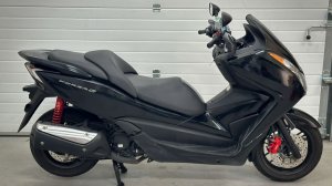 Honda FORZA - MF12-1100225