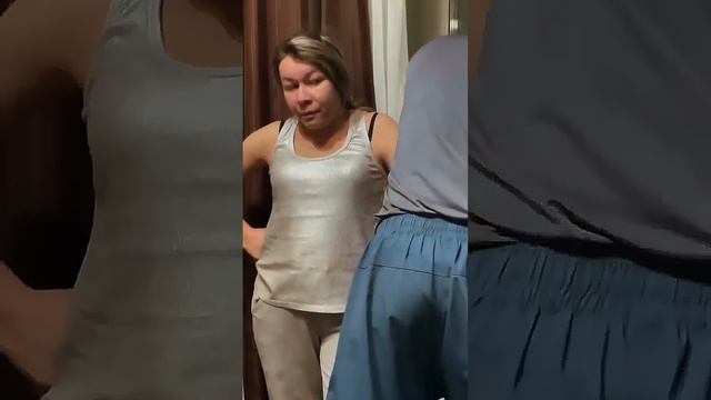 Они справились! Иришка Чики Пики и Безумный Паша празднуют! смотреть онлайн