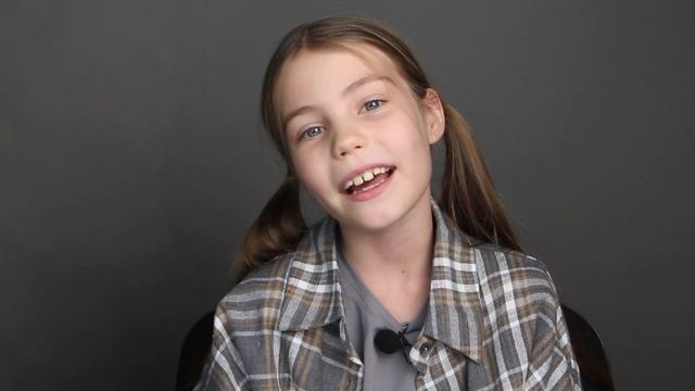 Катя Паклина - Видео-визитка на русском