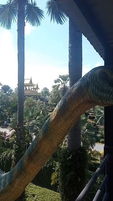 Покажи это другу — он не поверит !Что скрывает Nong Nooch? смотреть онлайн