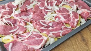 Просто для хозяйки и вкусно для семьи! Безумно вкусное мясо с картошкой!