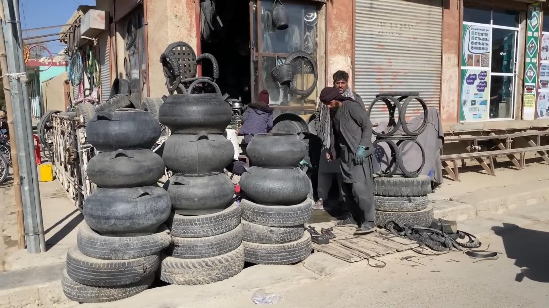 Сосуд из старых покрышек. смотреть онлайн