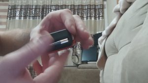 StarLine E96: Замена батарейки в главном брелке