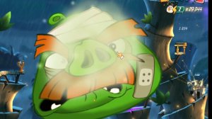 Энгри бердс: усатый барон побежден. Птицы идут к цели 🥚