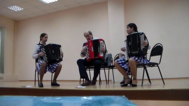 Парад оркестров Господин Великий Новгород 2025, Дуэт-трио ЗАТО Озёрный, ч.1 смотреть онлайн