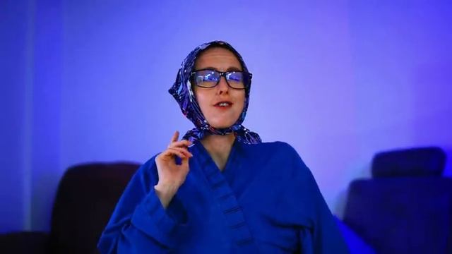 📹 УМНЫЙ ЧЕЛОВЕК В ОЧКАХ на интеллектуальном шоу КТО ХОЧЕТ СТАТЬ МИЛЛИОНЕРОМ / Пародия МЫЖСЕМЬЯ