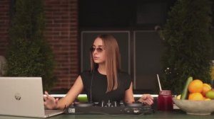 DJ Felisia - AFRO CHILL MIX 2025