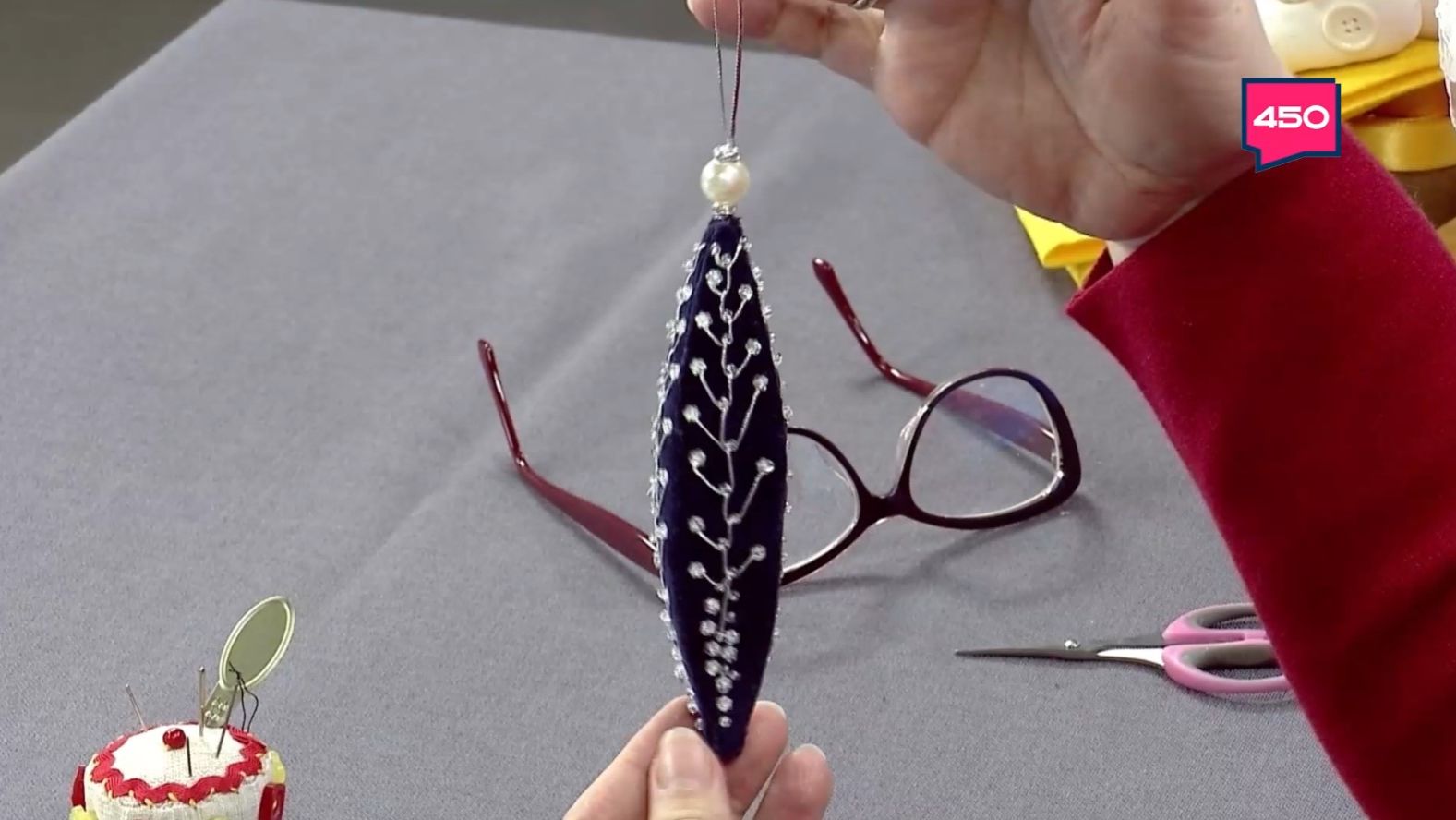 Сосулька на елку. Ручная работа