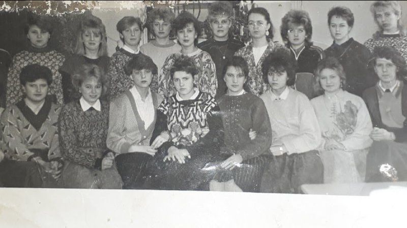 АРХИВ. Разбираю вещи. До слез! Вырезки из журналов/ первый телефон/ наши с мамой грамоты и дипломы смотреть онлайн