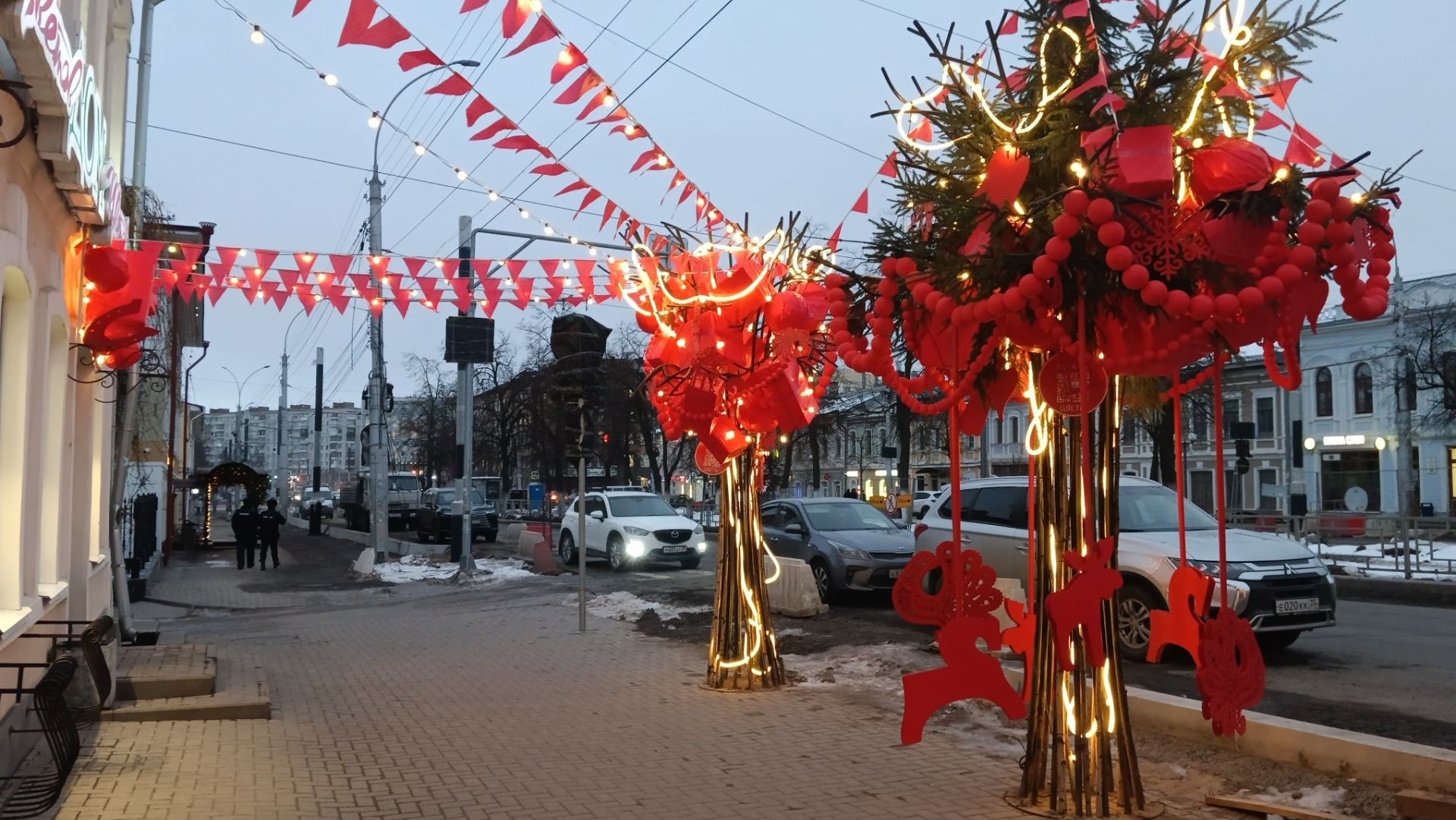 Вологда наряжается перед Новым годом. смотреть онлайн