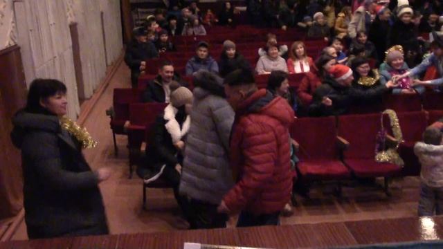 Новый год 2018 5 часть смотреть онлайн