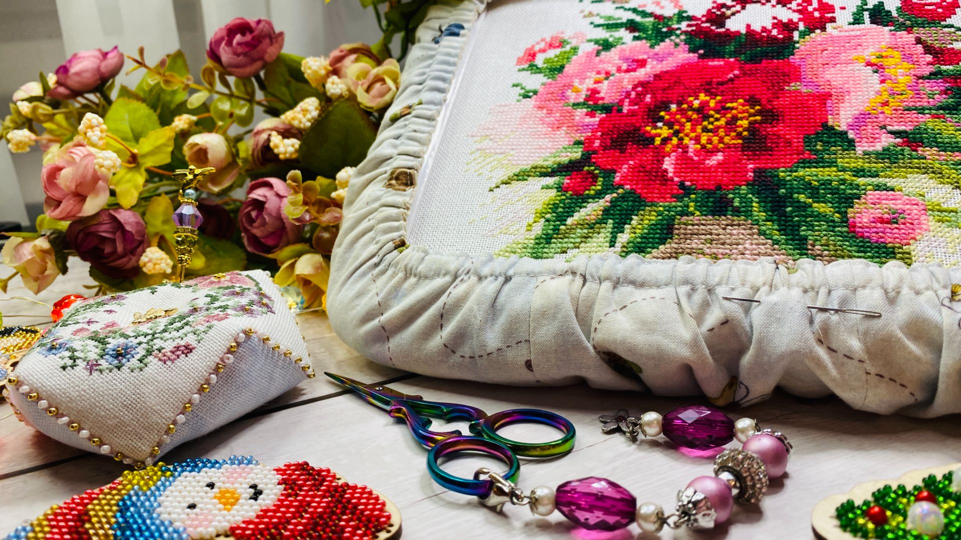 32. Вышивка крестом - Châtelaine, Dimensions, Риолис/Вышивка бисером/Покупки