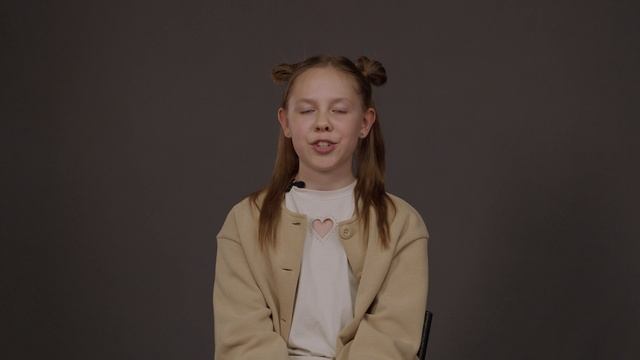 Милана Комиссарова_11 лет_визитка_#харизмарулит смотреть онлайн