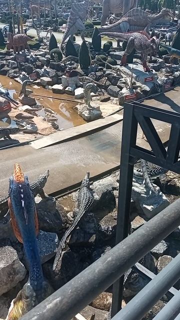 Самый неожиданный парк Таиланда Юрский период по-тайски: что скрывает Nong Nooch? смотреть онлайн