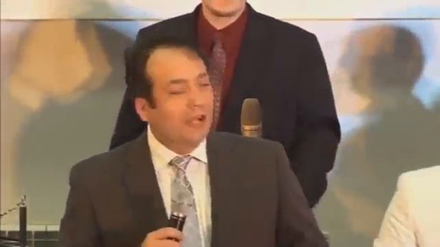 РУМЫНСКИЕ ЦЫГАНЕ - ХРИСТИАНЕ ПОЮТ /Церковь Тофлеа "Ругул Апринс" смотреть онлайн