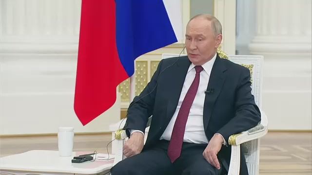 Интервью Путина индийским СМИ. Полная версия смотреть онлайн