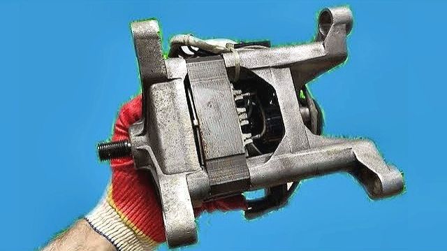 Мужичок с соседнего гаража удивил своей самоделкой из двигателя от стиральной машинки смотреть онлайн