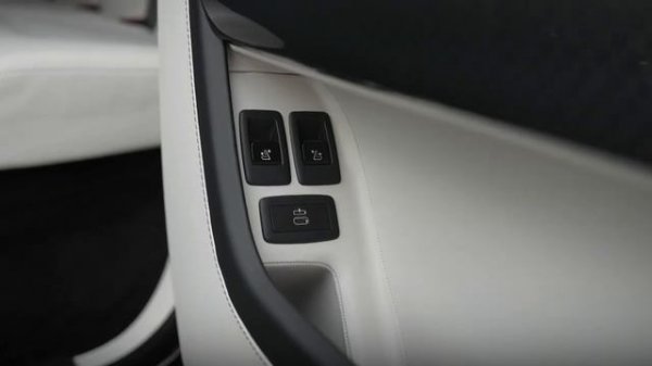 ОБЗОР ROLLS-ROYCE CULLINAN BLACK BADGE 2025