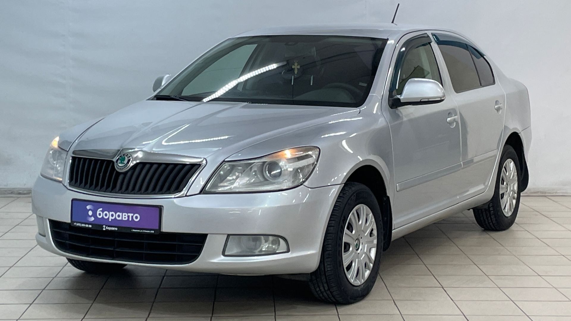 SKODA OCTAVIA смотреть онлайн