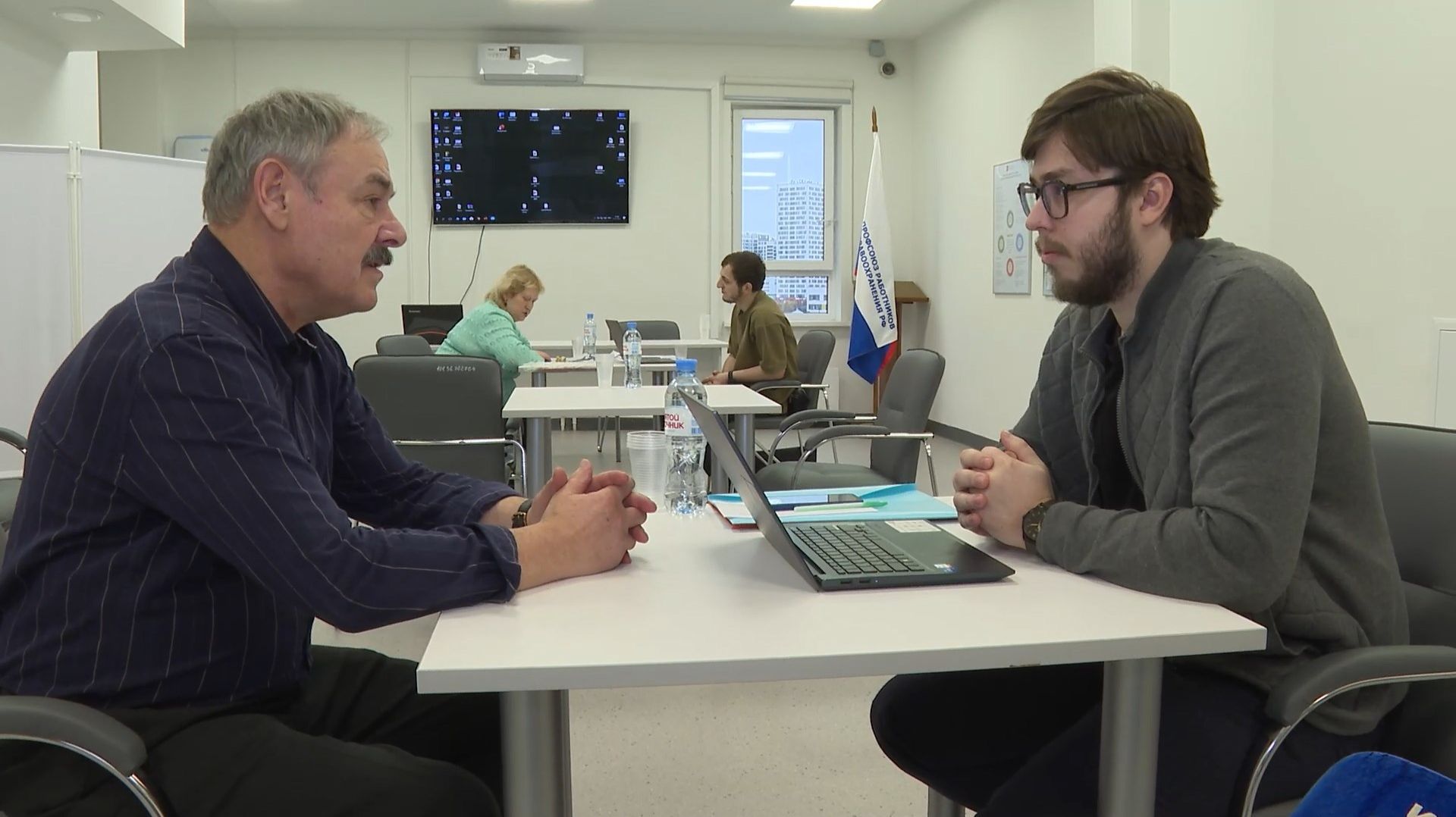 (12+) Здоровье мытищинцев под контролем! Состоялась выездная консультация медиков смотреть онлайн