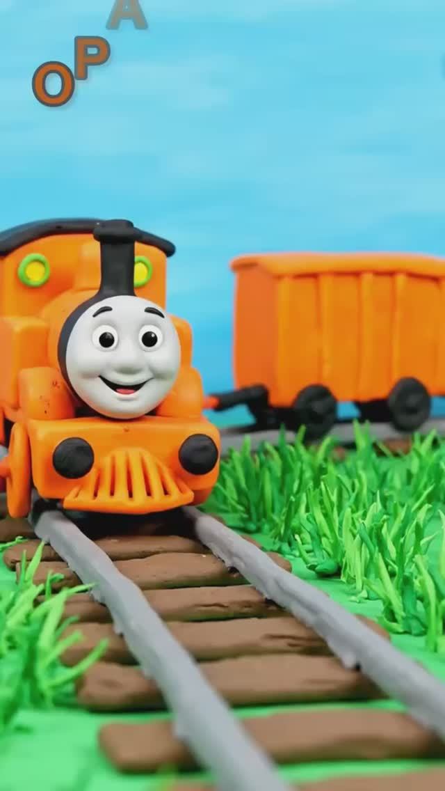 Паровозик учит ОРАНЖЕВЫЙ цвет 🧡 | Мультик для малышей #shorts"