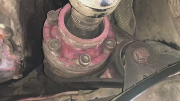 AUDI Q7 4L 3.0 TDI Уходит антифриз