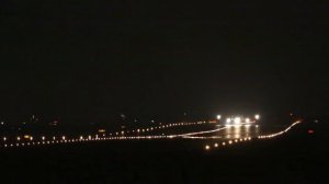 Посадка Ил-96-400 во Внуково.